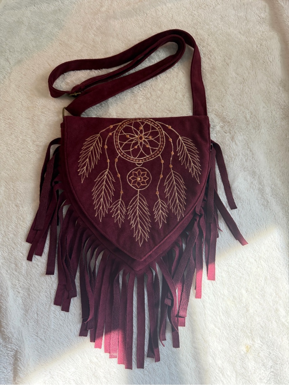 Embroidered Boho Dreamcatcher Fringe Crossbody Bag - Burgundy